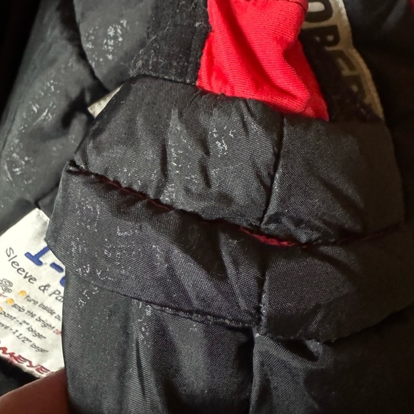 Obermeyer black and white print winter jacket Size 4 - Picture 15 of 16